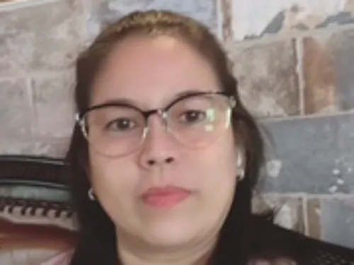 Suchaya C.