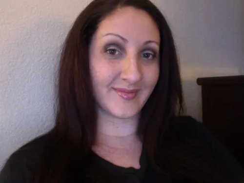 Lauren R.