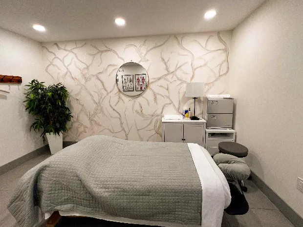 Stress Away Massage LLC - – La Beauté Market
