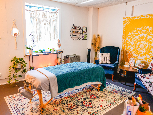 Book a massage with Red Roots Massage | New Bern NC 28560