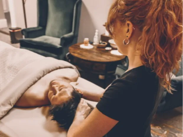 Red Roots Massage 