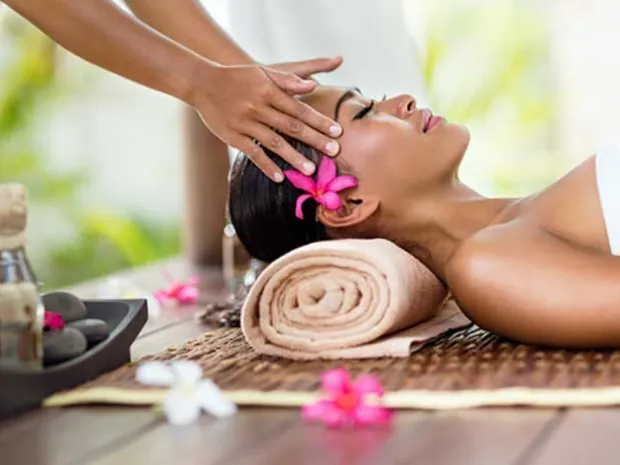 Alexaindria Nevi'im Massage
