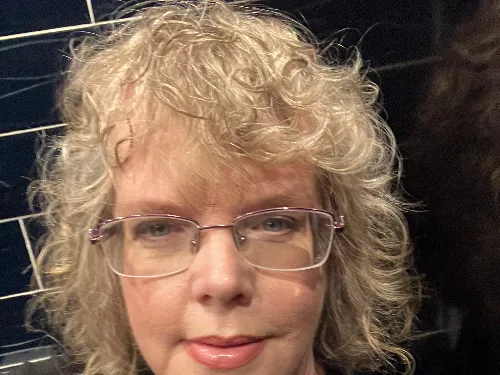 Melissa V.