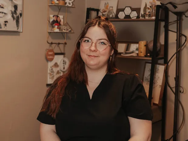 Kellie McClelland LMT 