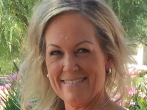 Shelley C.