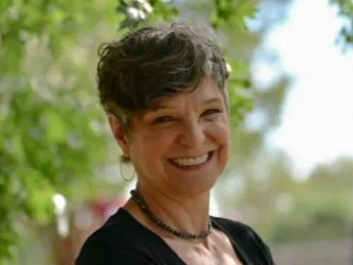 Roberta D.