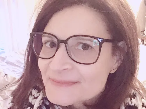 Nanda M.