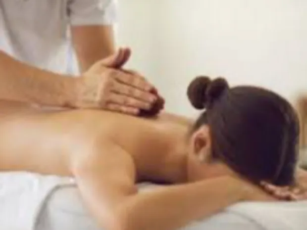 YXE De-Stress Therapeutic Massage Ltd