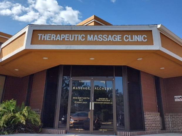 Book a massage with Massage Alchemy | Spring Hill FL 34606